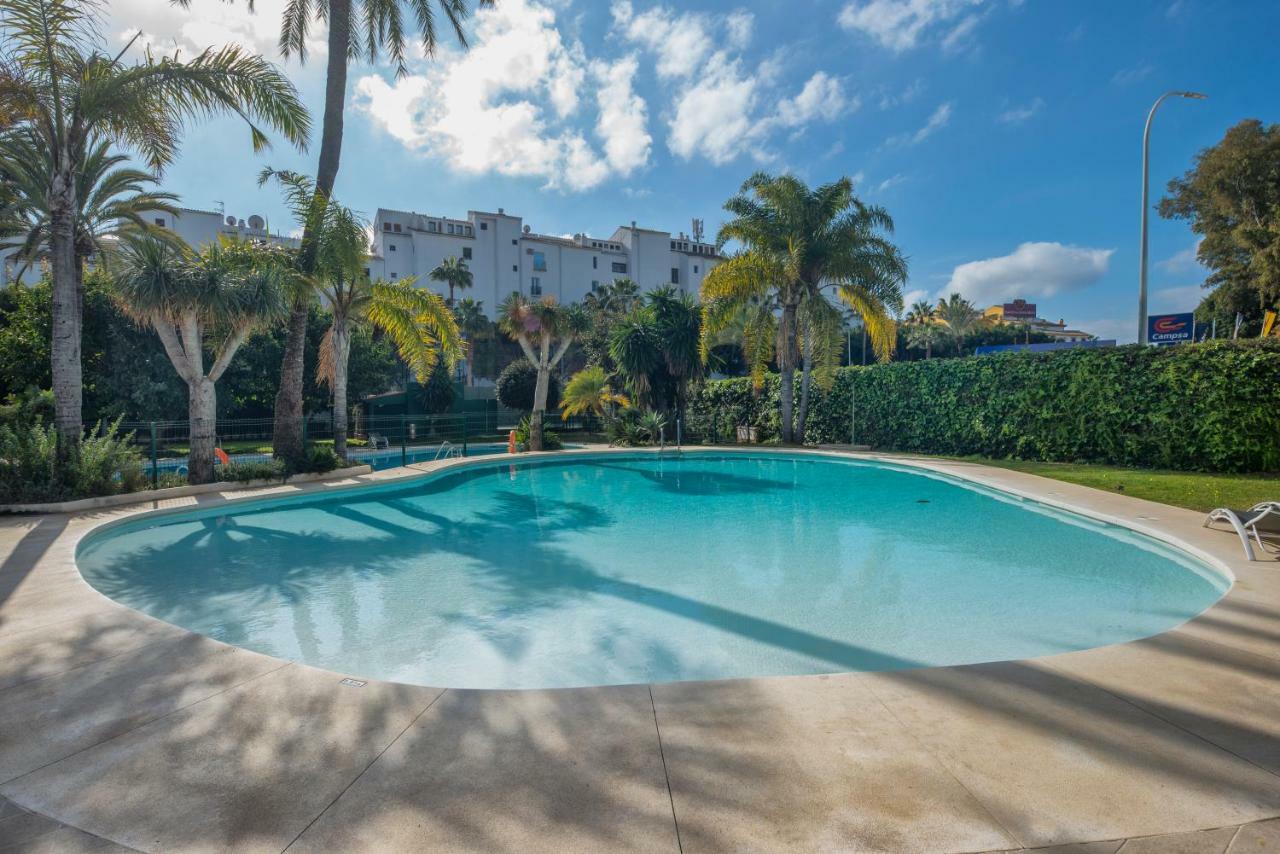 Апартаменти Jardines Del Puerto Марбелья Екстер'єр фото